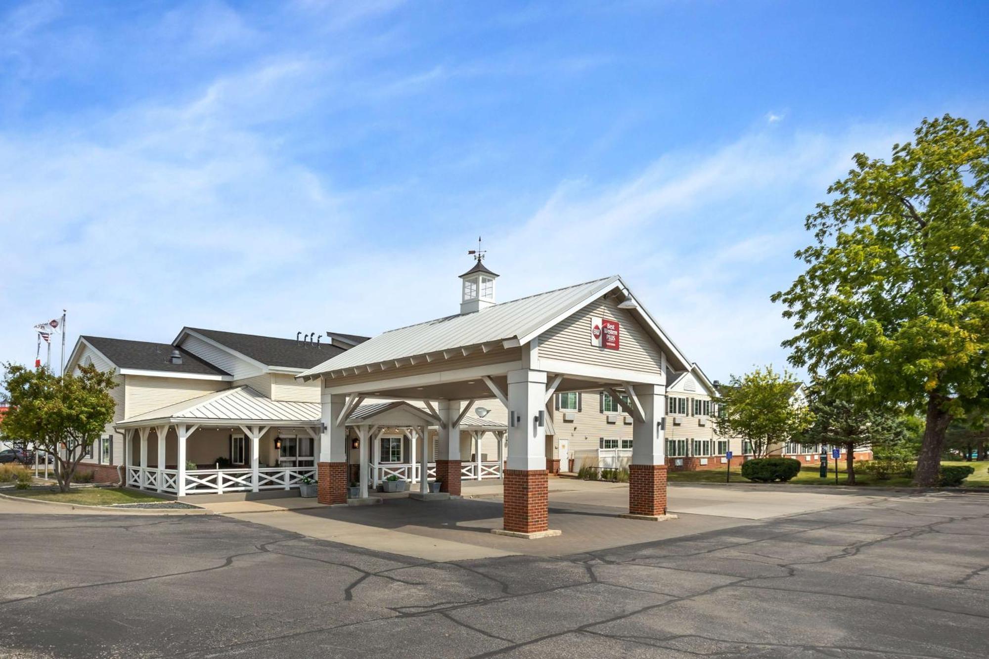 Best Western Plus University Park Inn & Suites Ames Extérieur photo